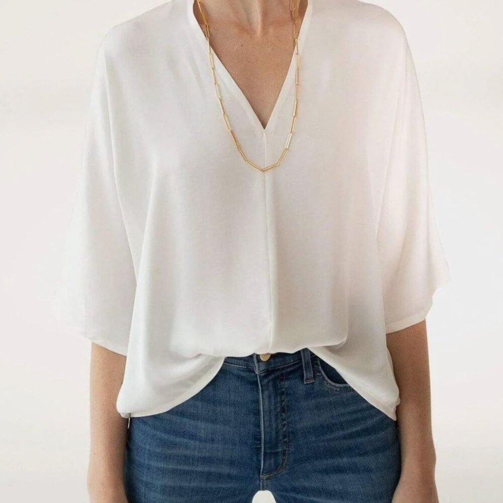 The Reset Satin V Pullover